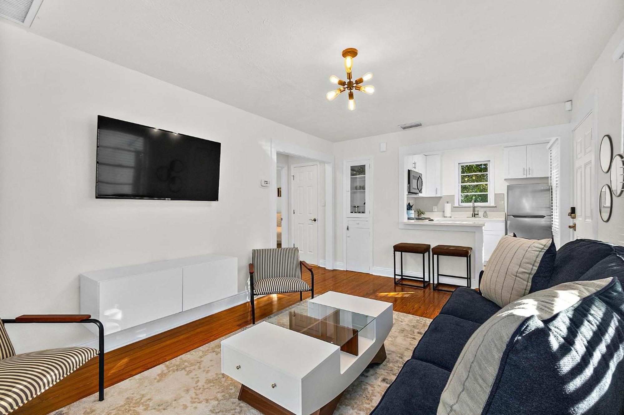 Private Uptown Flat - Walk To Nights Of Lights! Leilighet St. Augustine Eksteriør bilde