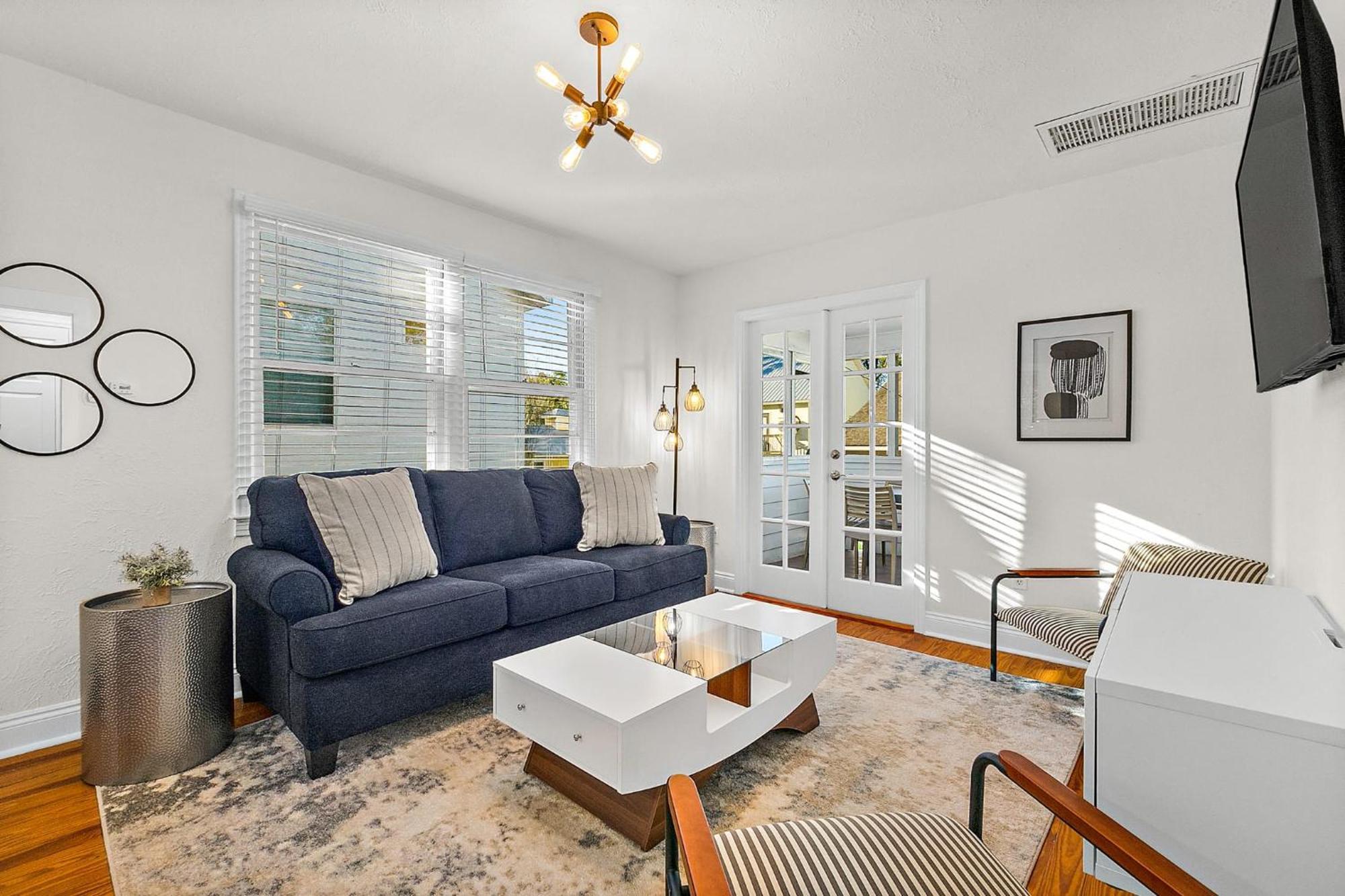 Private Uptown Flat - Walk To Nights Of Lights! Leilighet St. Augustine Eksteriør bilde